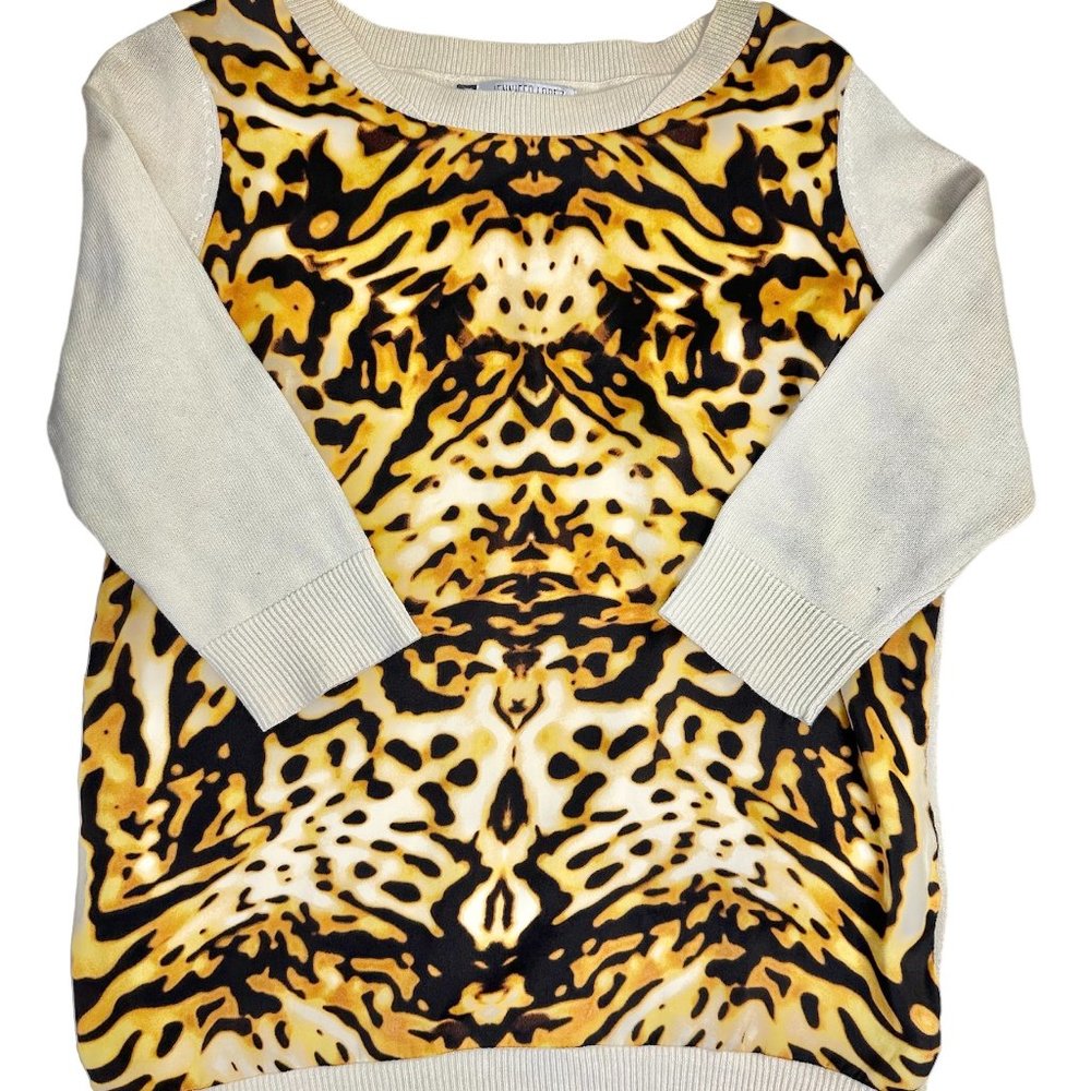 Jennifer Lopez Sweater for Women Size Small Animal Overlay Pre-owned